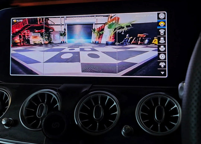 Mercedes Benz 360 Camera With Traffic & Parking Recording Feature