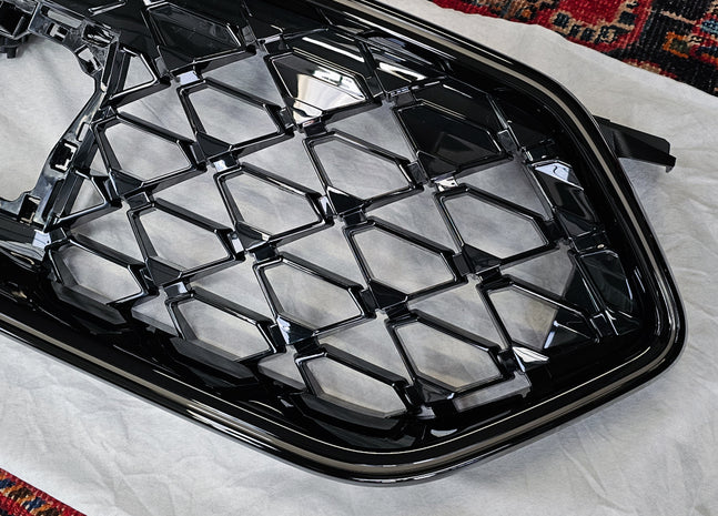 BMW X2 LED Iconic Grille Retrofit Installation