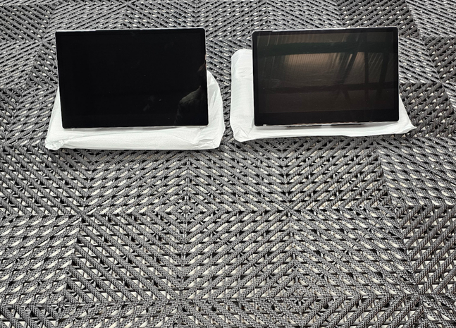 BMW Rear Entertainment Screens Plug & Play 13.3