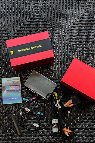 Ferrari Wireless Apple Carplay&Android Auto Retrofit With Professional Fitting Service