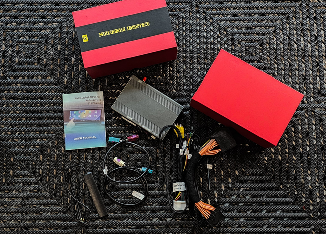 Ferrari Wireless Apple Carplay&Android Auto Retrofit With Professional Fitting Service