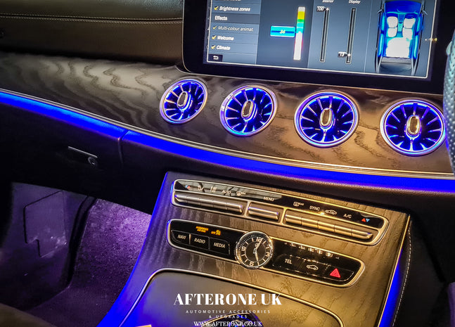 Mercedes-Benz Clasa E W213 Turbo Gurile de aerisire Lumina ambientala